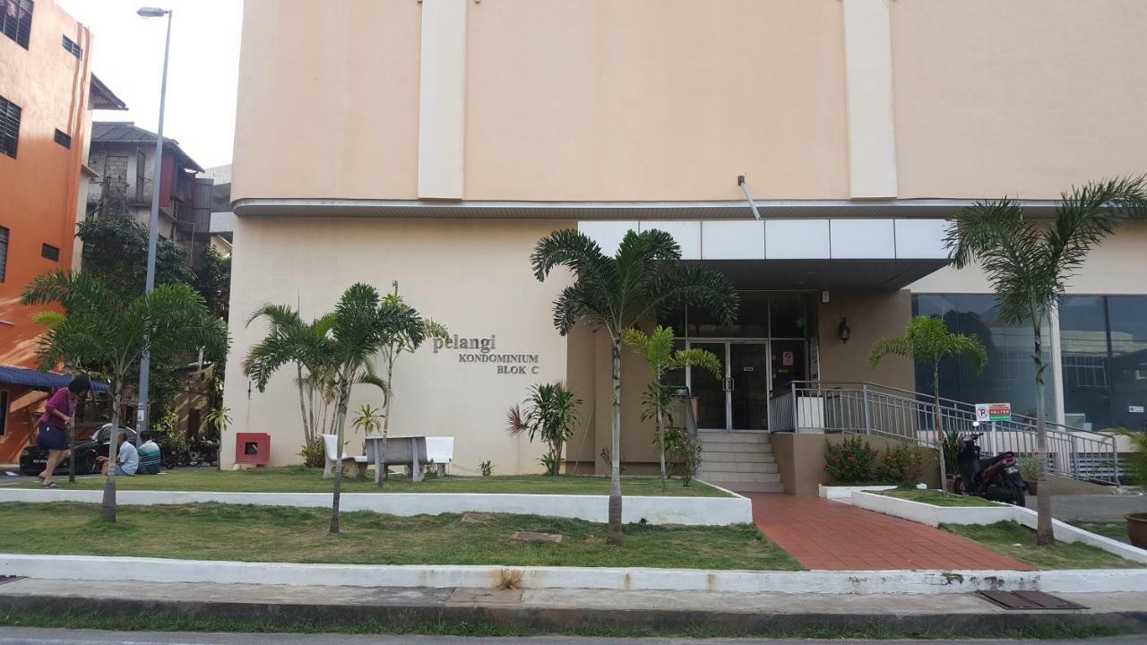Prestige Pelangi Riverside'S Home Kota Bharu Bagian luar foto